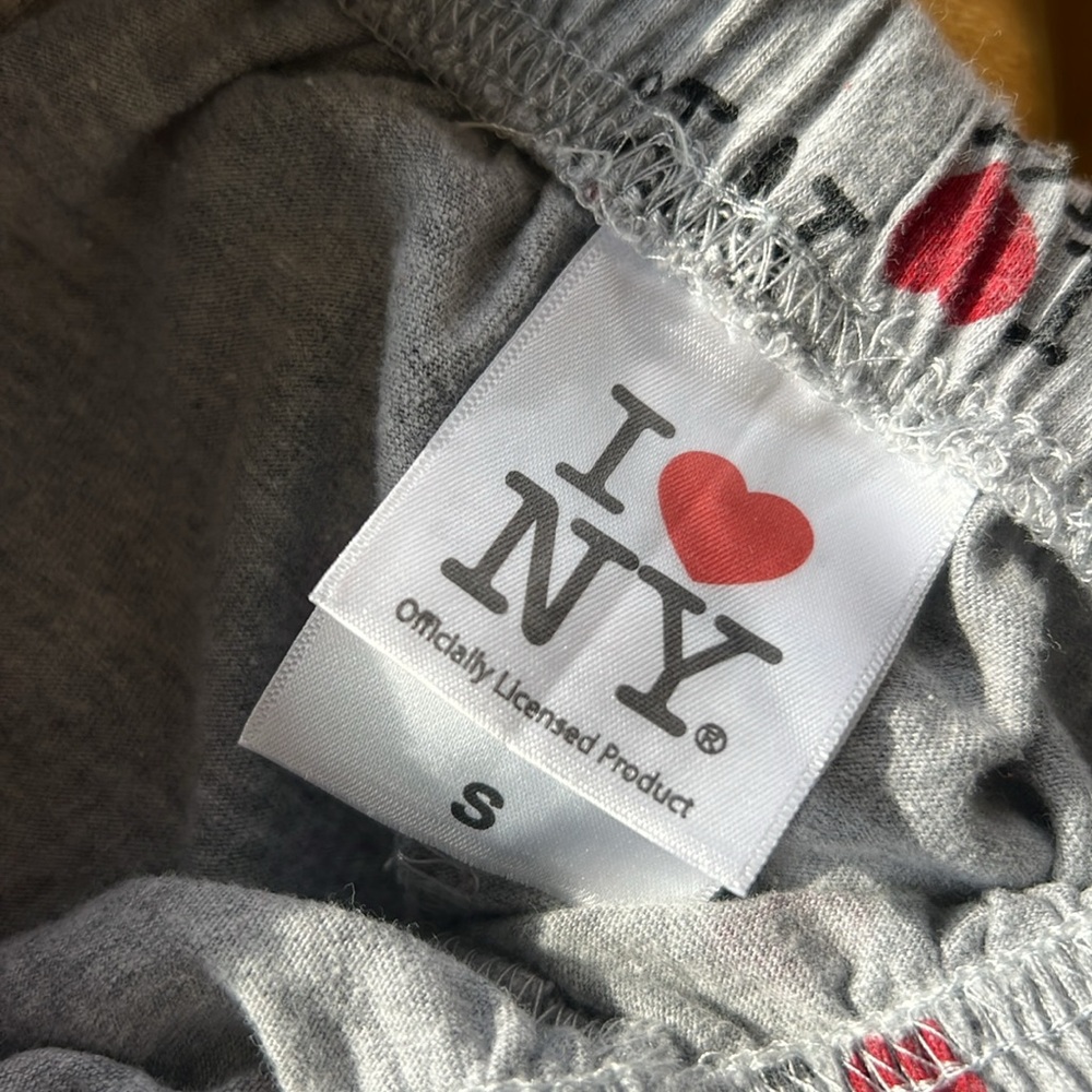 I ❤️ NY licensed PJ Pants, small - Picture 3 of 6